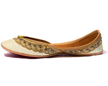 Load image into Gallery viewer, Arama - Off White Silk and Thread Women&#39;s Jutti Flats

